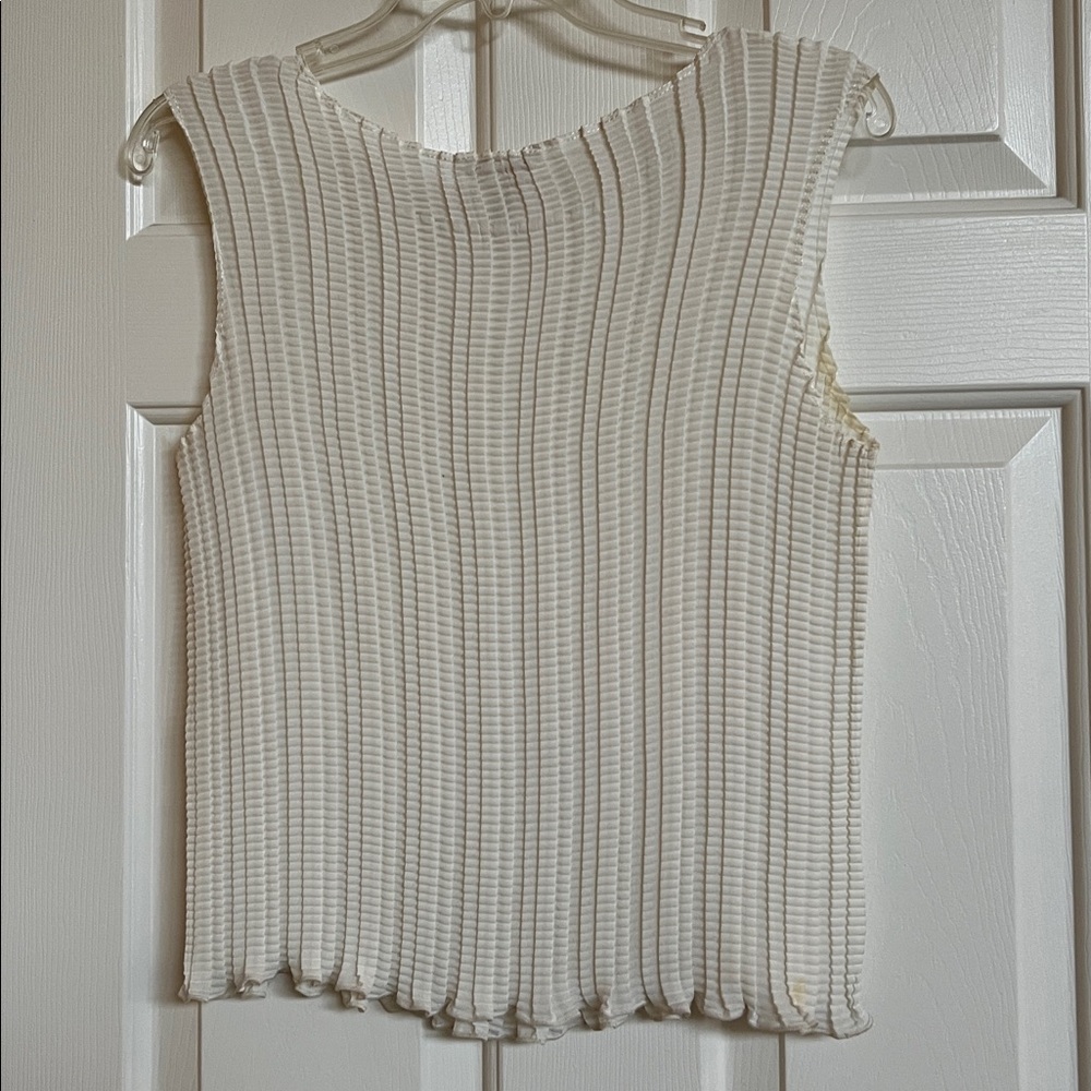 Max Studio Tops ( Nwot) Pleated Textured Fabric View 5